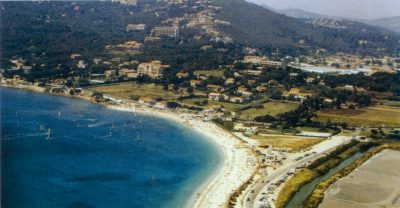 La plage de l'Almanarre